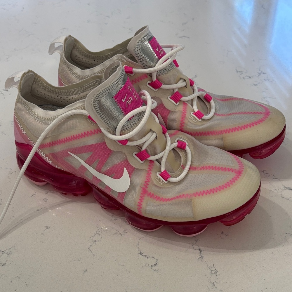 Nike Women's Vapor Max 2019